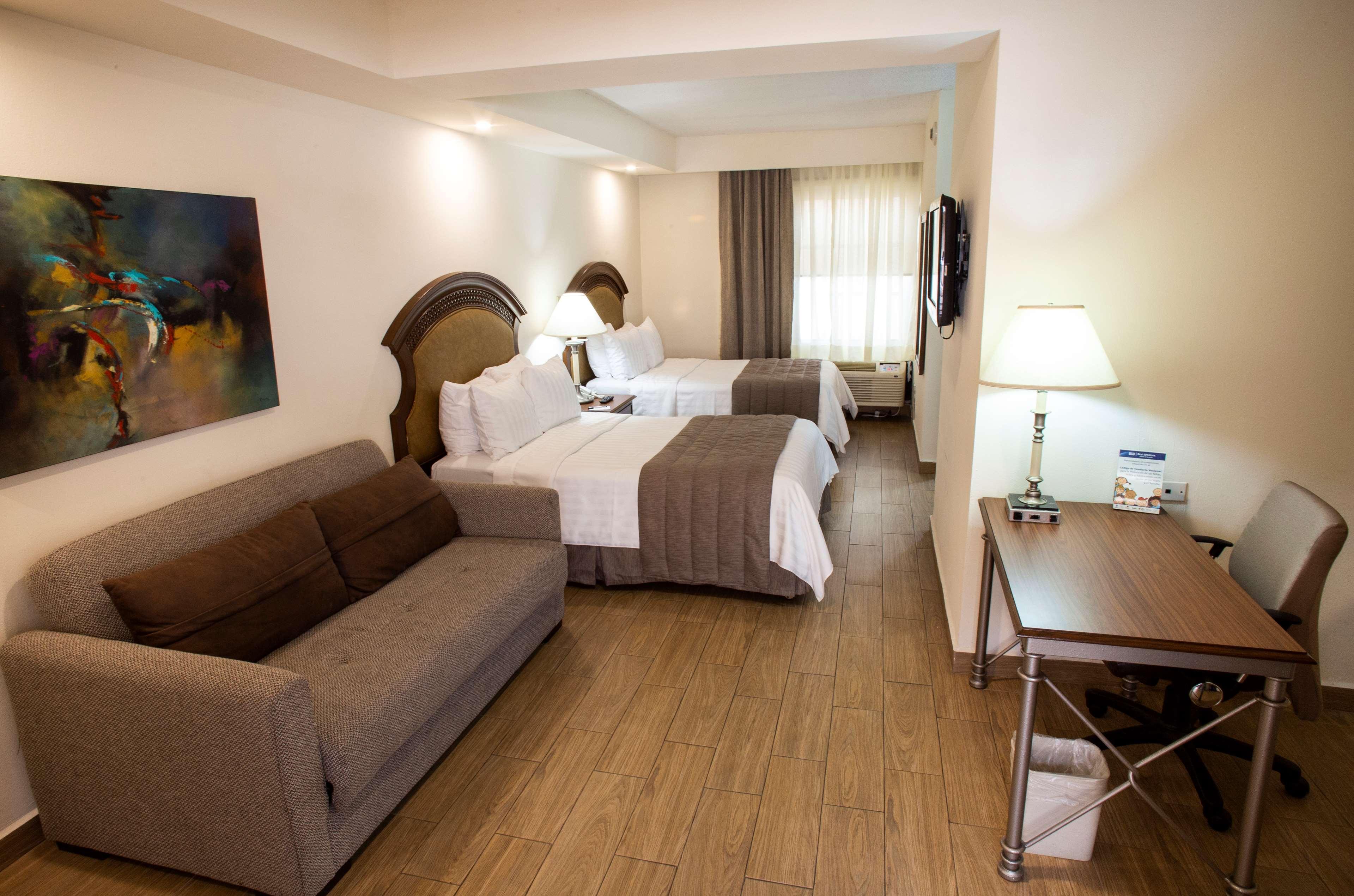 Best Western Plus Monterrey Colon Exterior photo
