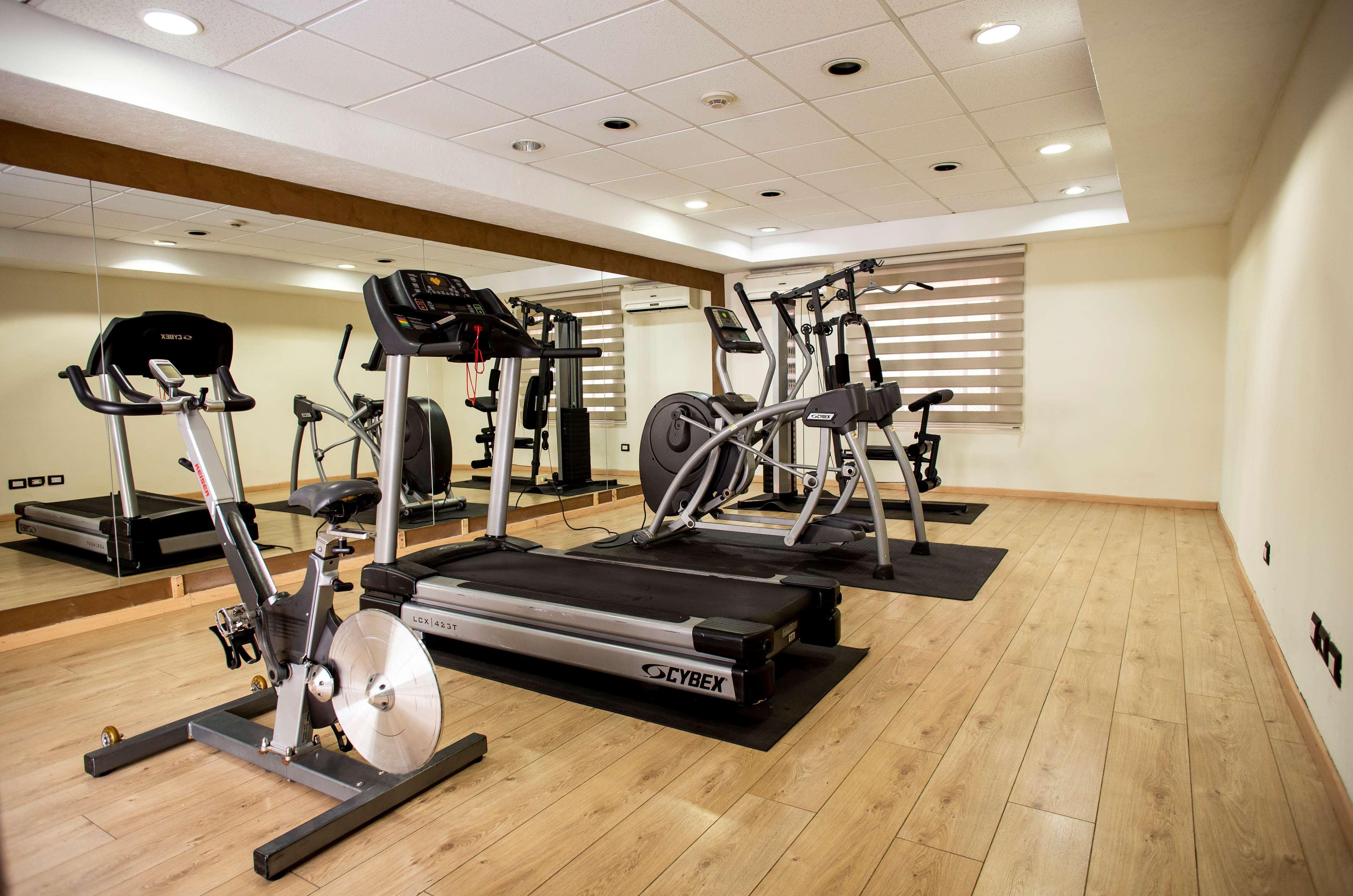 Best Western Plus Monterrey Colon Exterior photo
