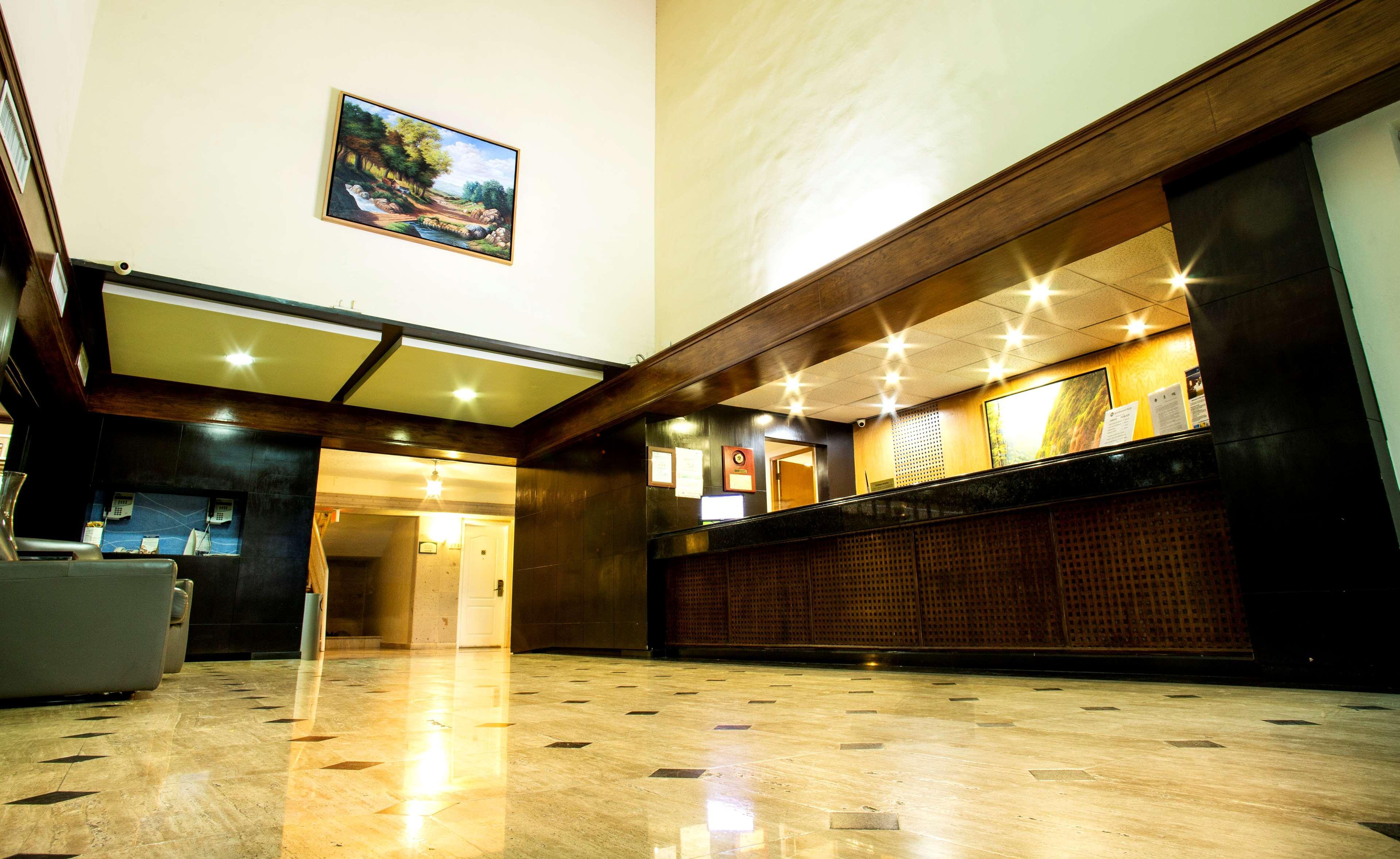 Best Western Plus Monterrey Colon Facilities photo