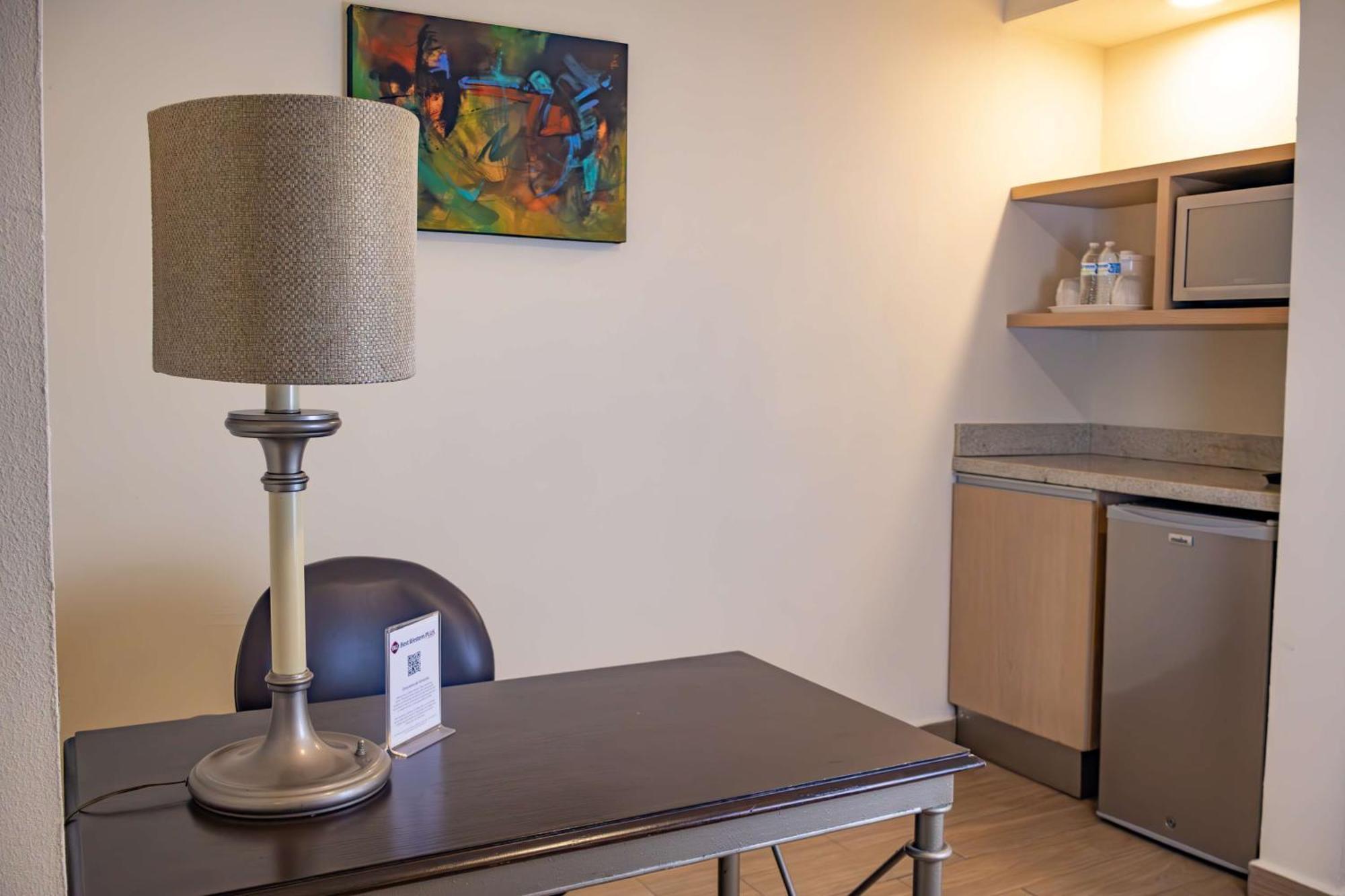 Best Western Plus Monterrey Colon Exterior photo