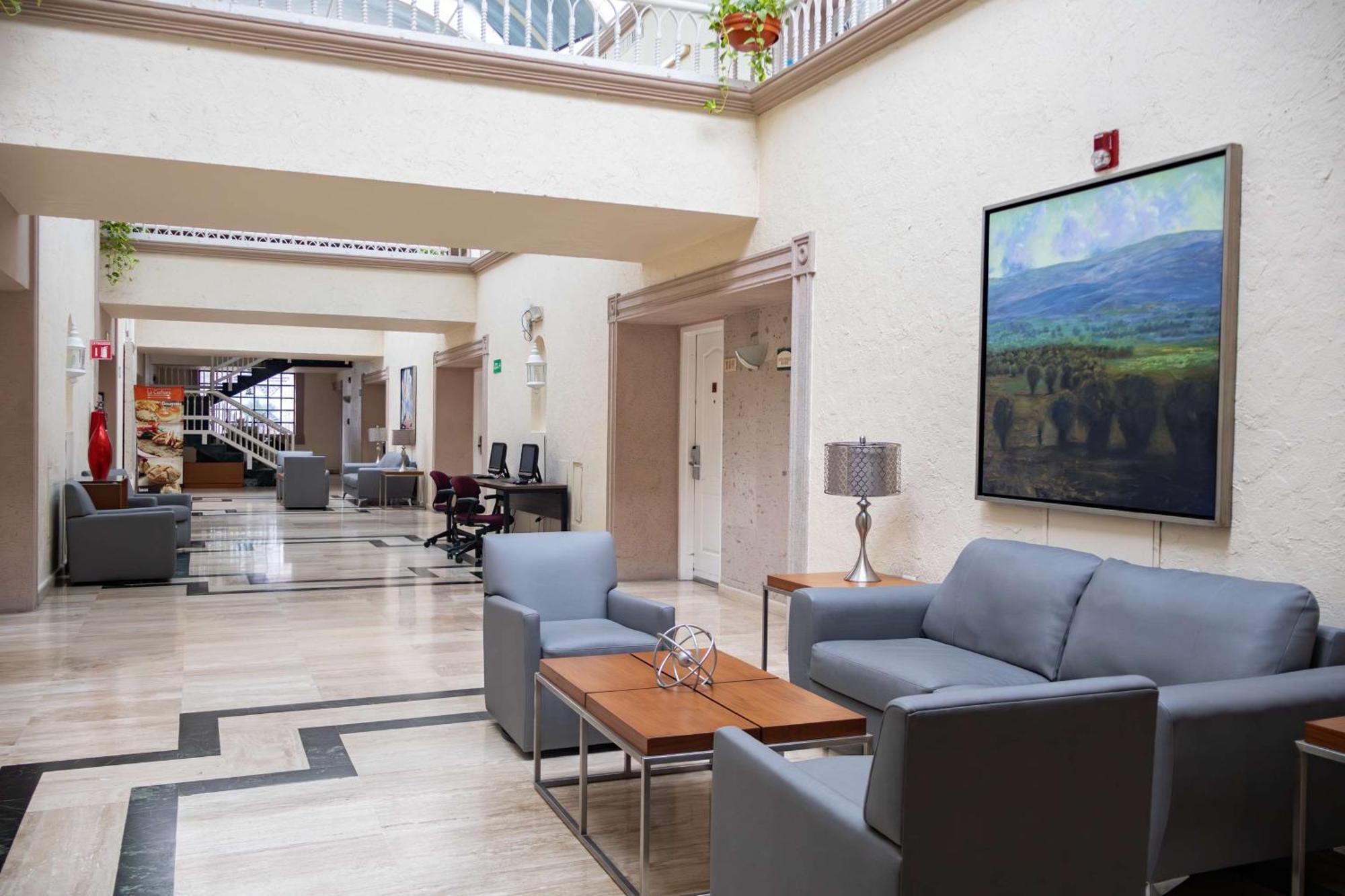 Best Western Plus Monterrey Colon Exterior photo