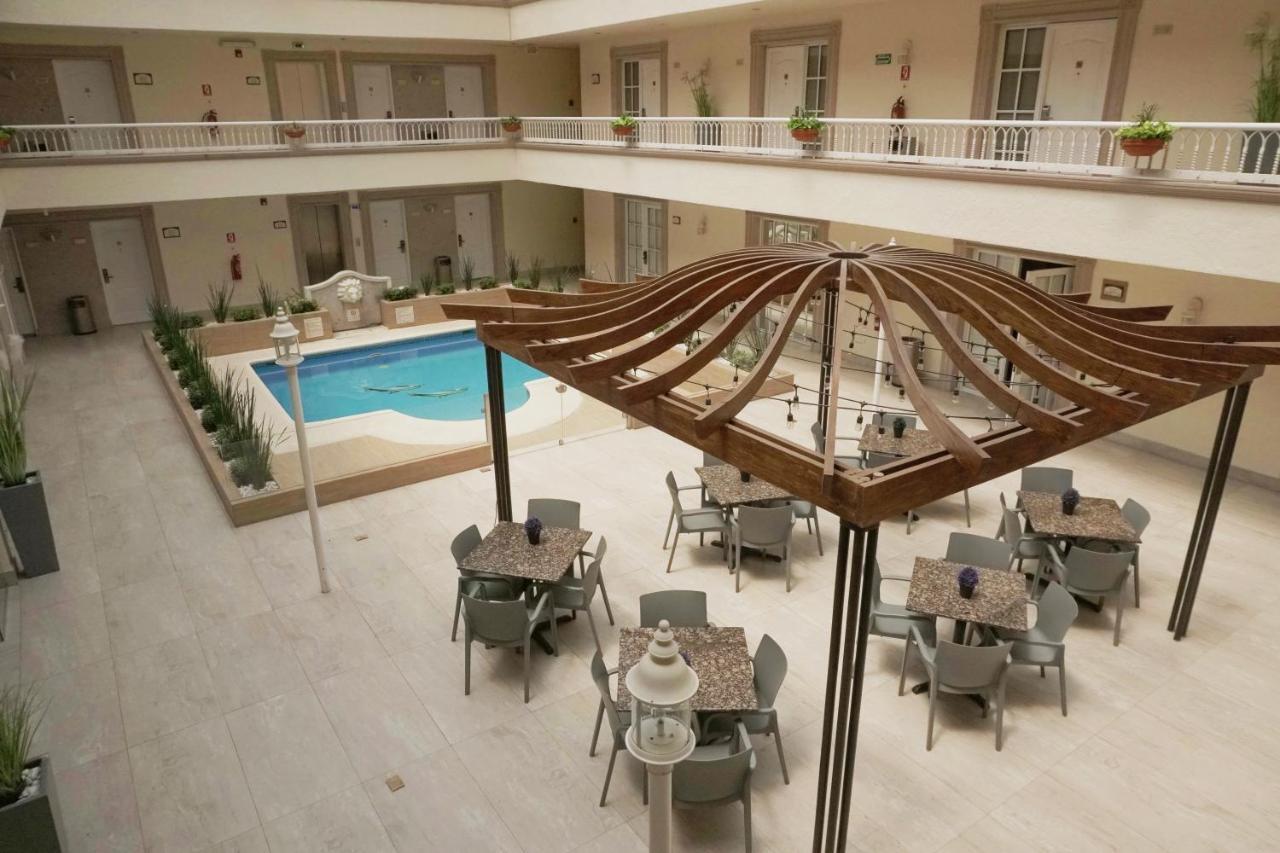 Best Western Plus Monterrey Colon Exterior photo